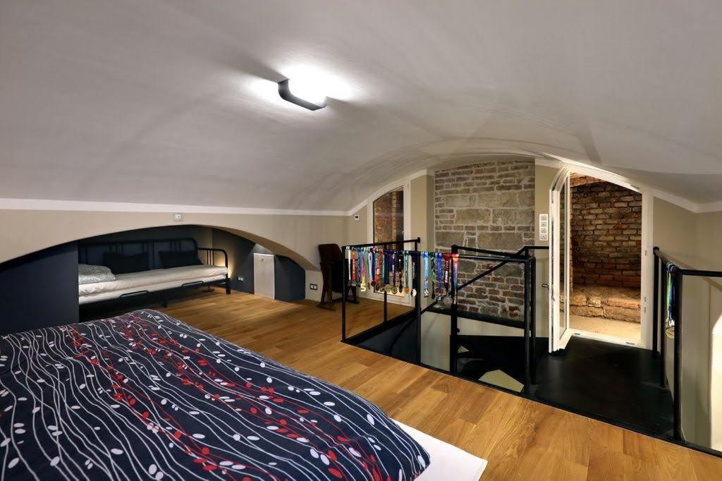 Design Loft 2 Minutes To Wenceslas Square Praga Exterior foto
